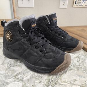 Quatchi Lined Boots